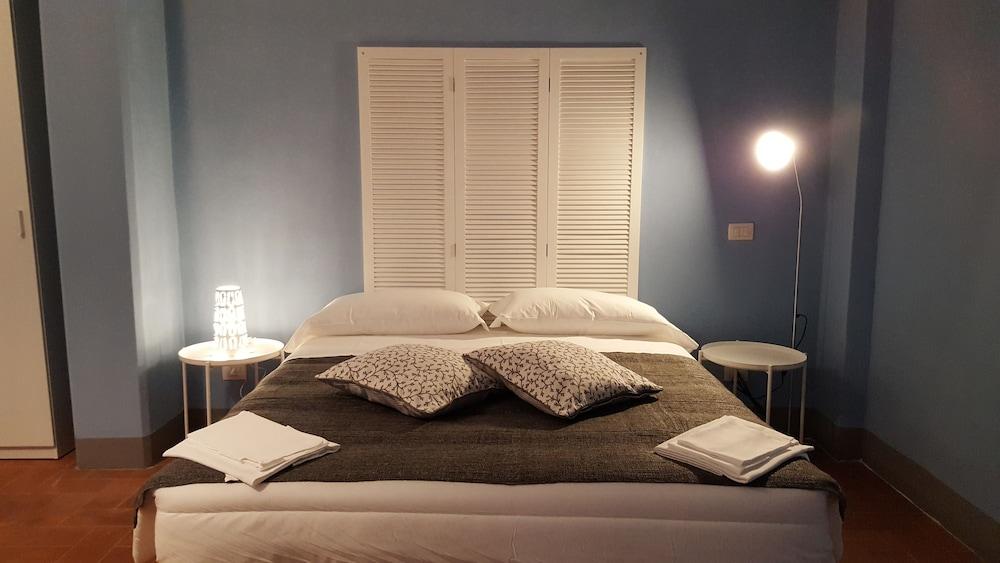 פיזה Hotel Astor מראה חיצוני תמונה